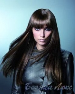 modnye-zhenskije-strigki-2010-2011-foto04.jpg