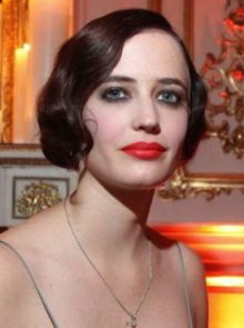 Женская стрижка вамп - фото 4